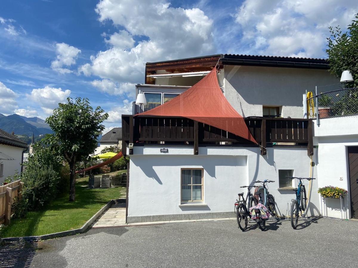 Chasa Bazzi Apartment Scuol Exterior photo