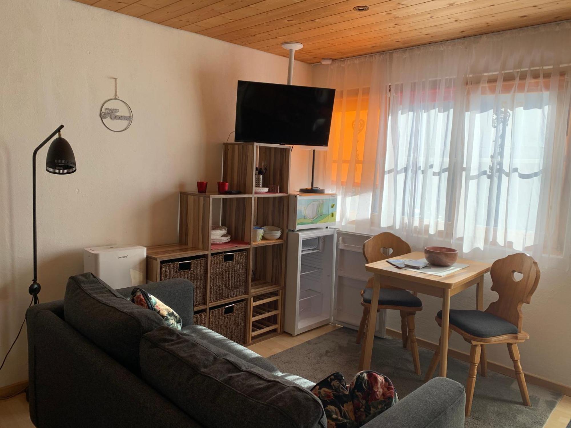 Chasa Bazzi Apartment Scuol Exterior photo